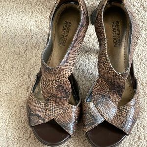 Kenneth Cole Snake Pattern Peep Toe Heels
